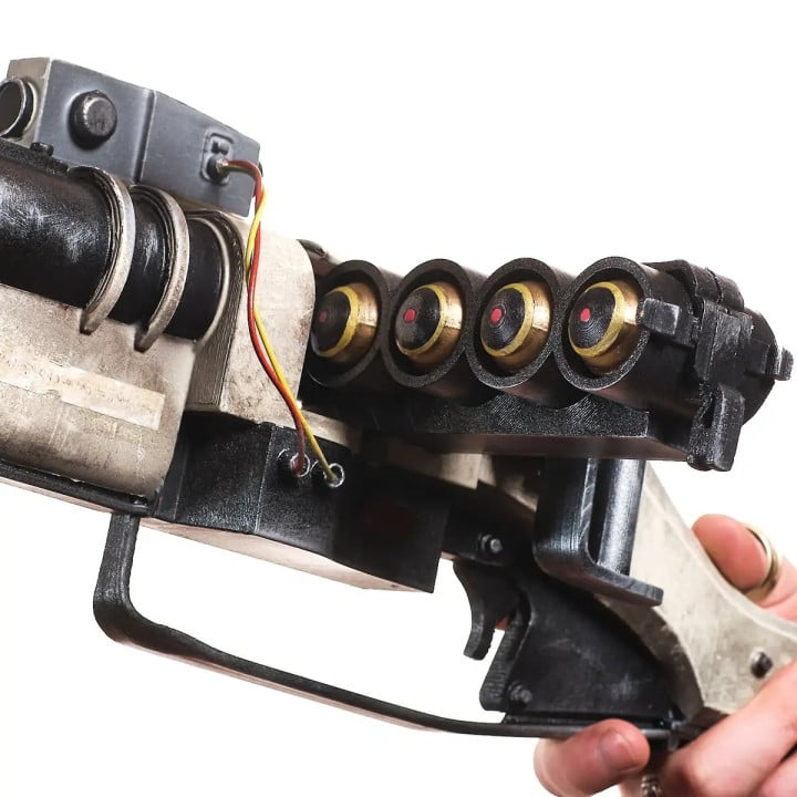 Hullcracker Replica Prop From ARC Raiders By Blasters4Masters 11