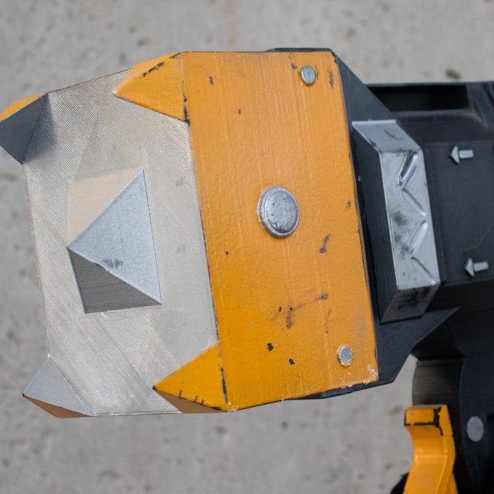 Caustic Heirloom Death Hammer apex legends prop replica 21
