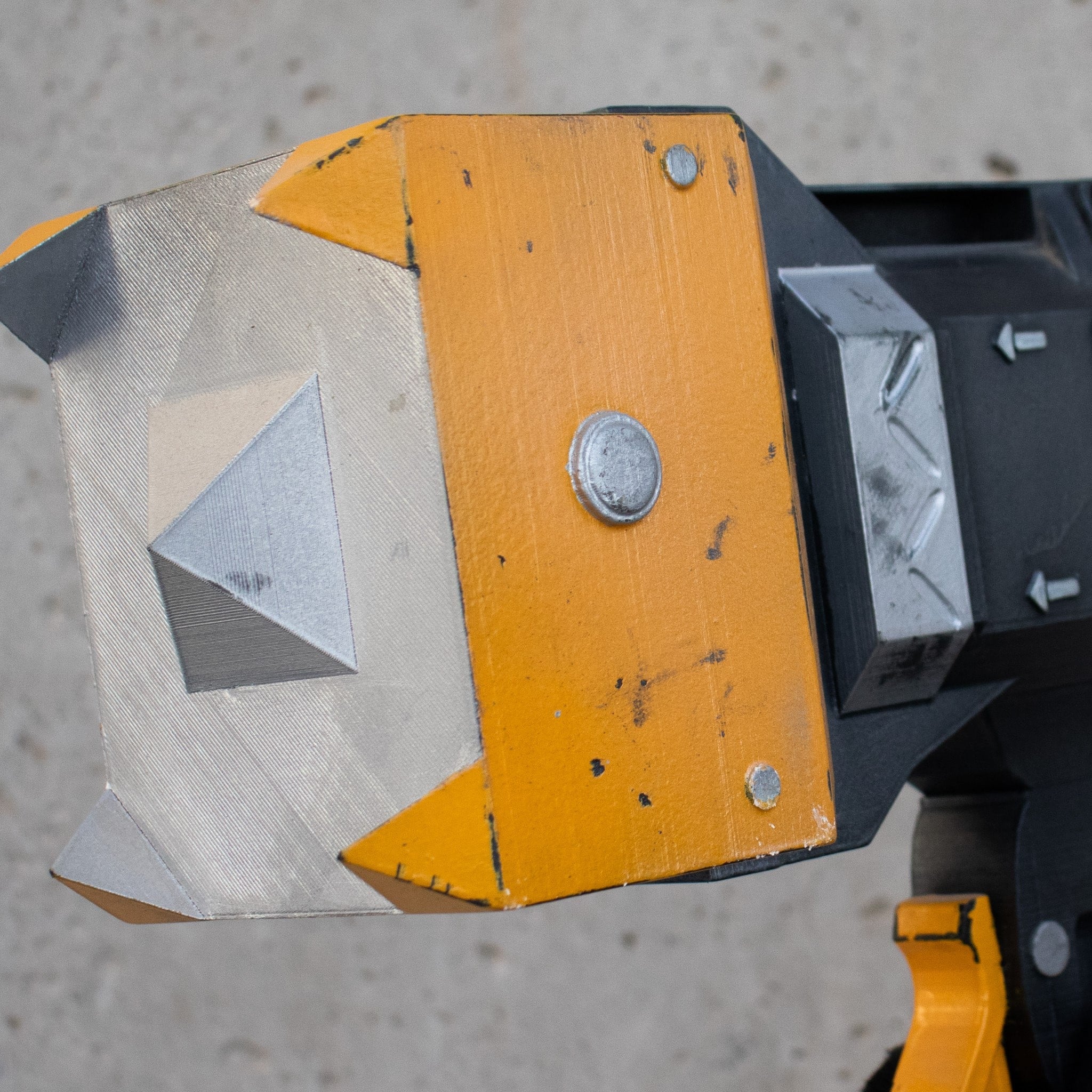 Caustic Heirloom Death Hammer apex legends prop replica 21