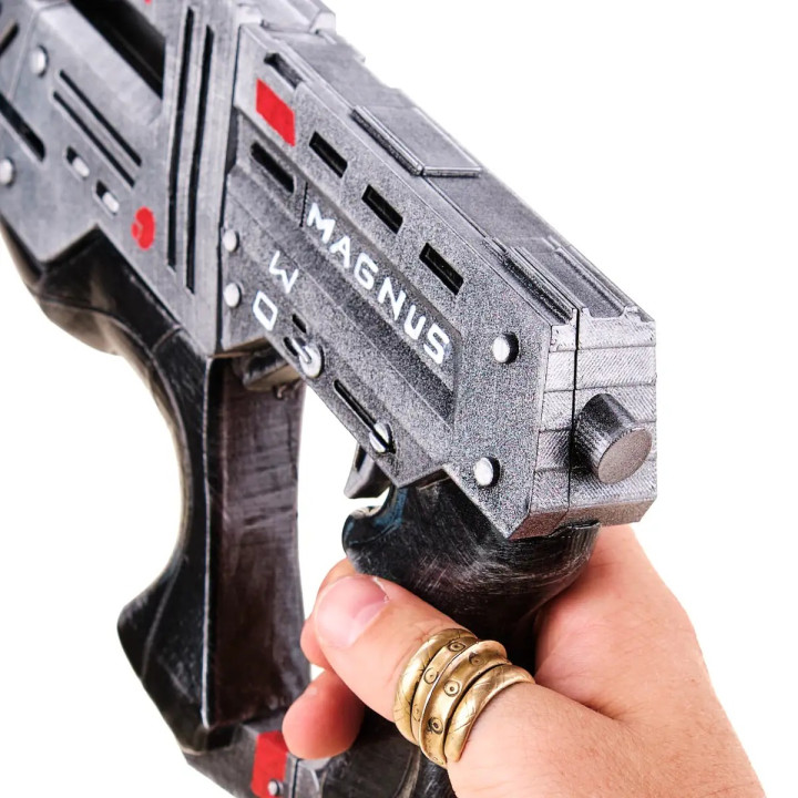M6 Carnifex Replica Prop From Mass Effect By Blasters4Masters 3
