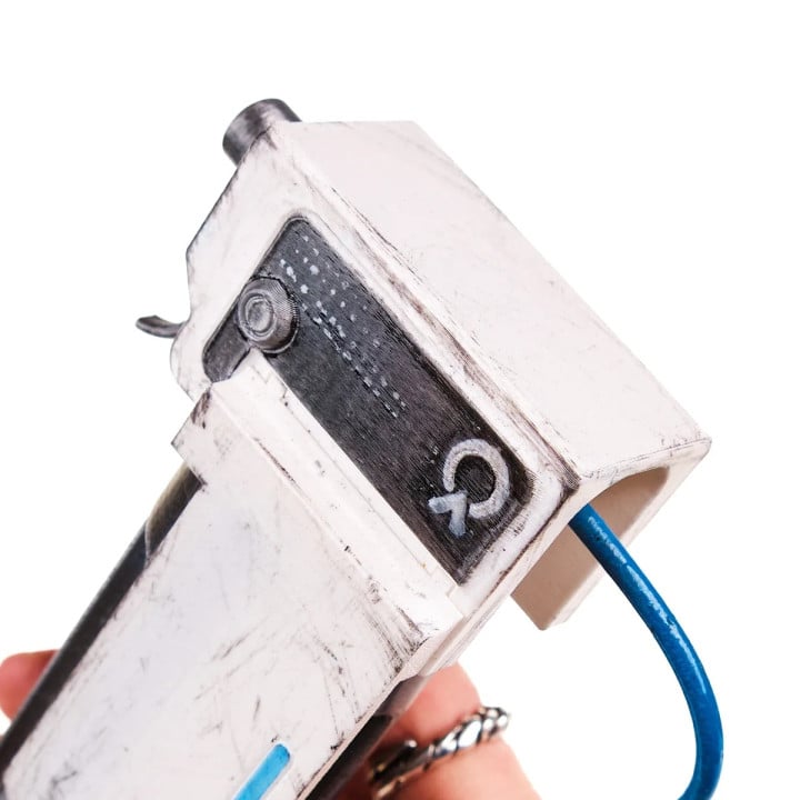 Shield Recharger Replica Prop From ARC Raiders By Blasters4Masters 6