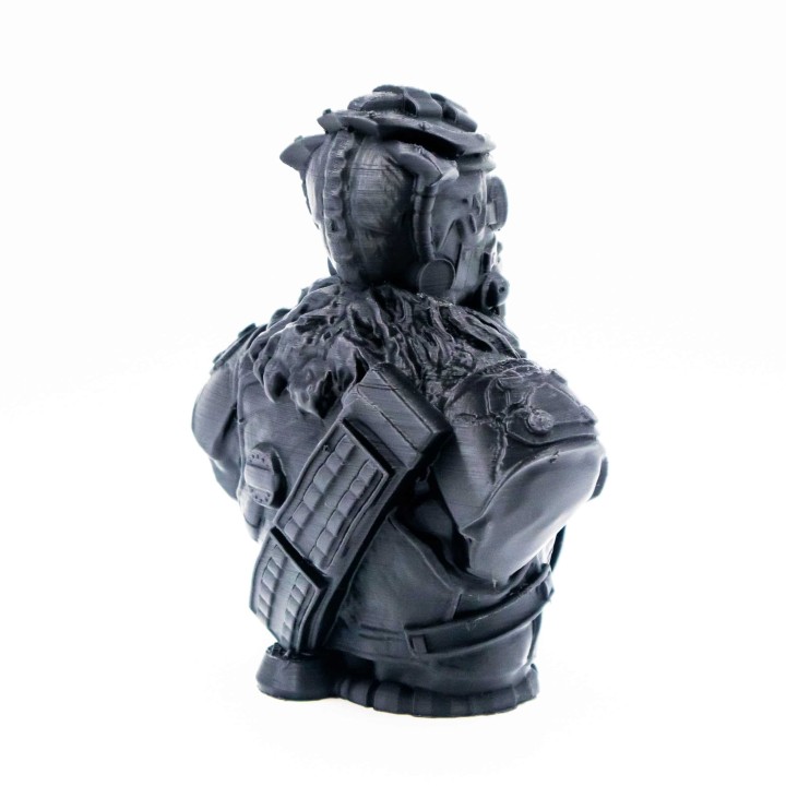 bloodhound apex legends 2