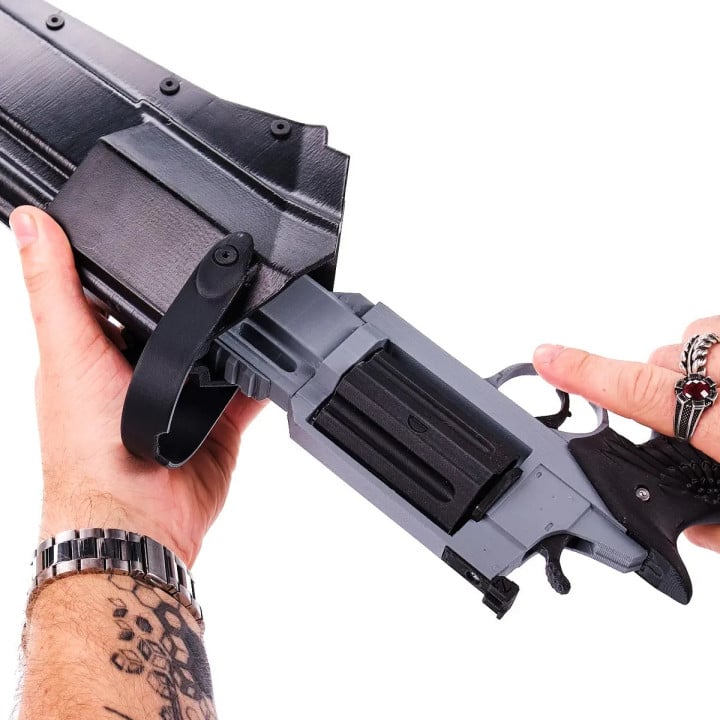 RSH 12 Requiem Magnum Revolver Holster Replica Prop From Resident Evil By Blasters4Masters 7