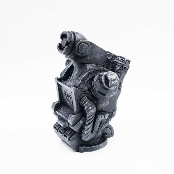 Pathfinder Bust apex legends 1