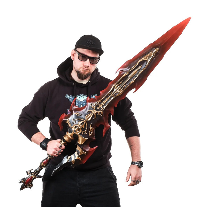 Nightsteel Greatsword Replica Prop From Final Fantasy By Blasters4Masters