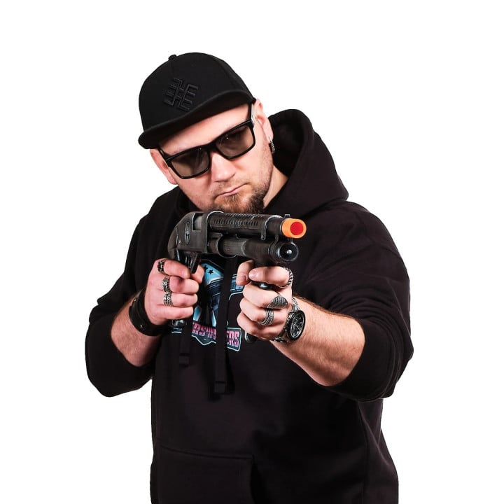 Shotgun Replica Prop From Duke Nukem By Blasters4Masters 10