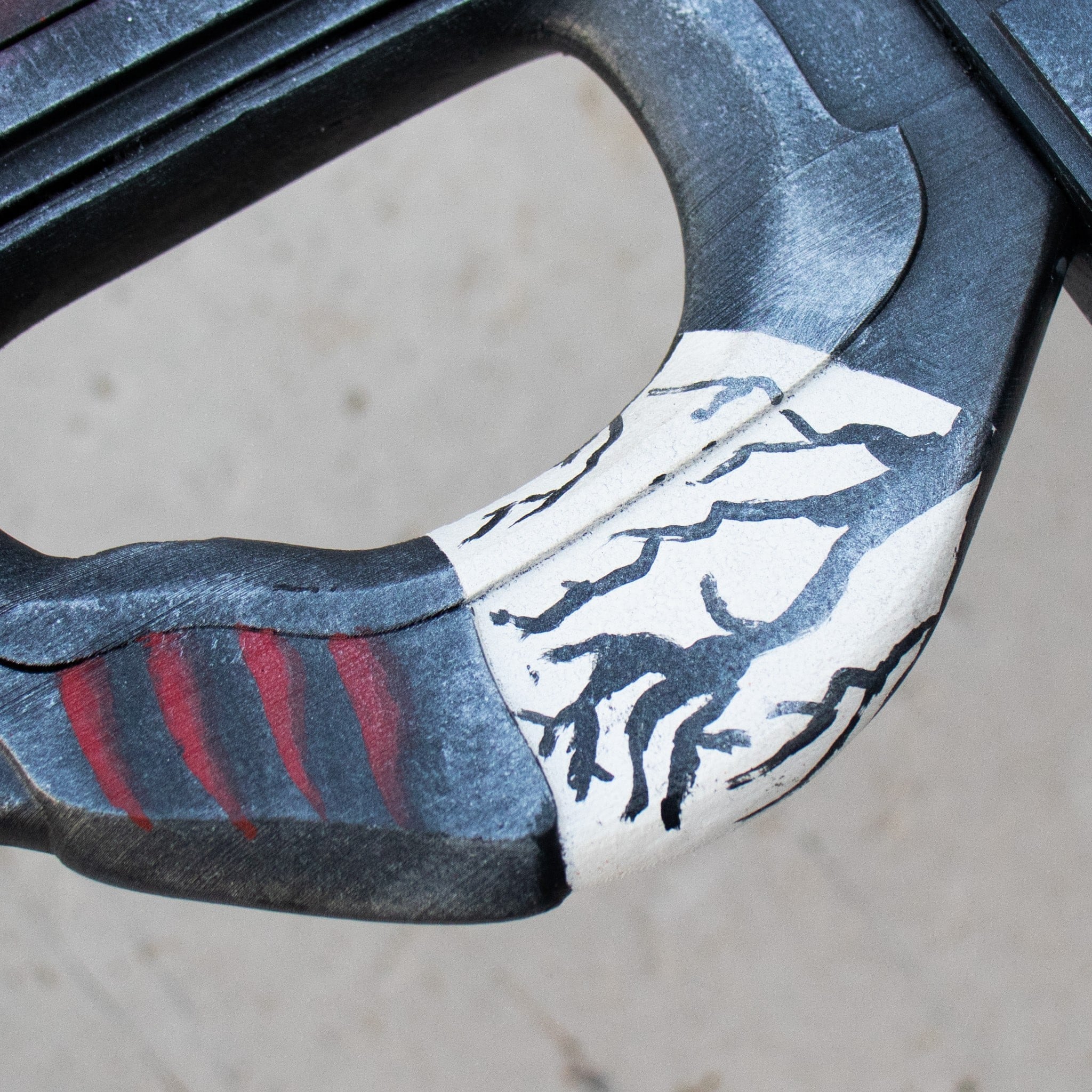 Prowler Wrath Bringer apex legends prop replica cosplay 6