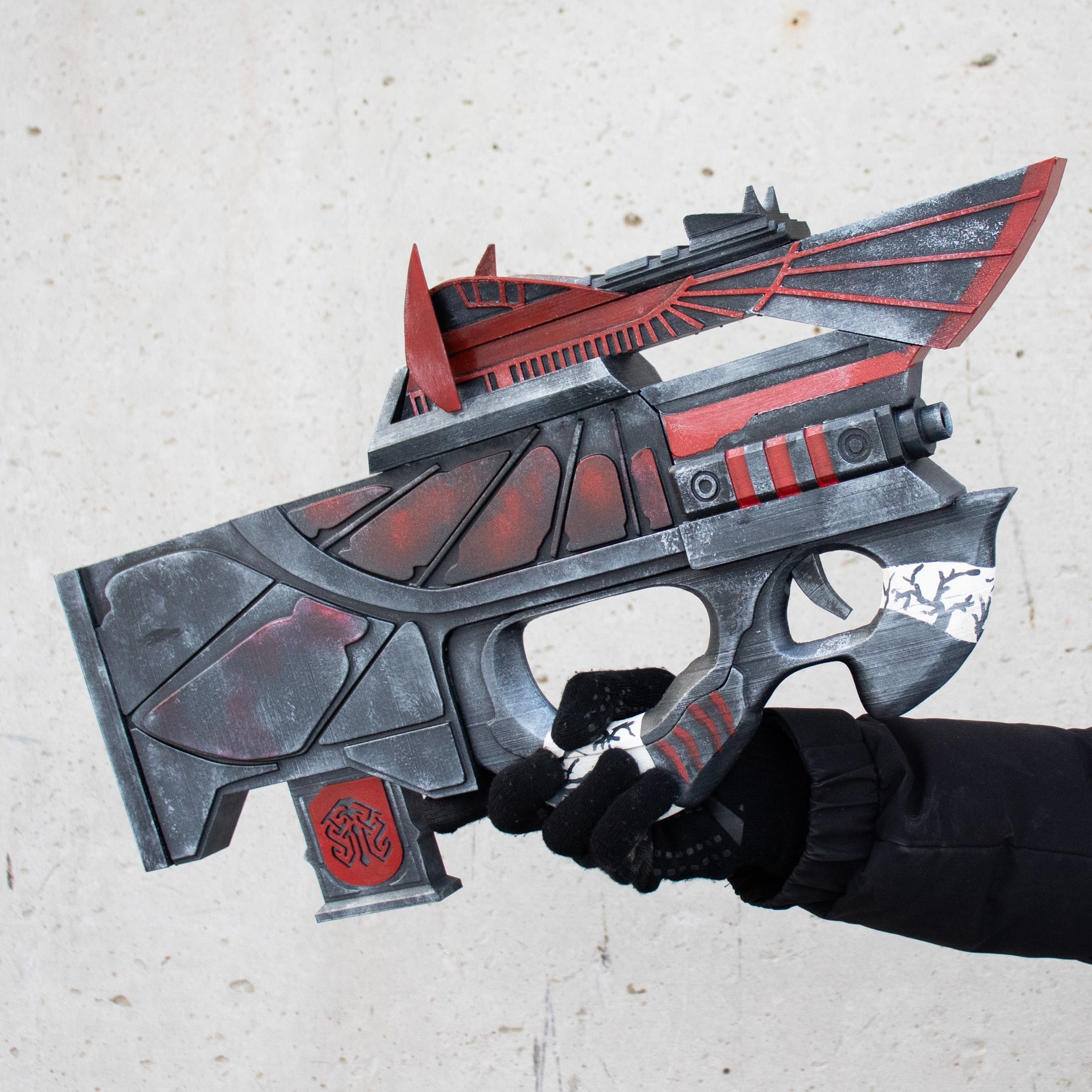 Prowler Wrath Bringer apex legends prop replica cosplay 3