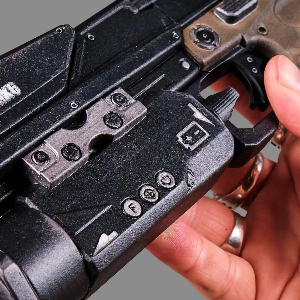 Smart Pistol MK6 Premium Edition Replica Prop From Titanfall 2 By Blasters4Masters 5