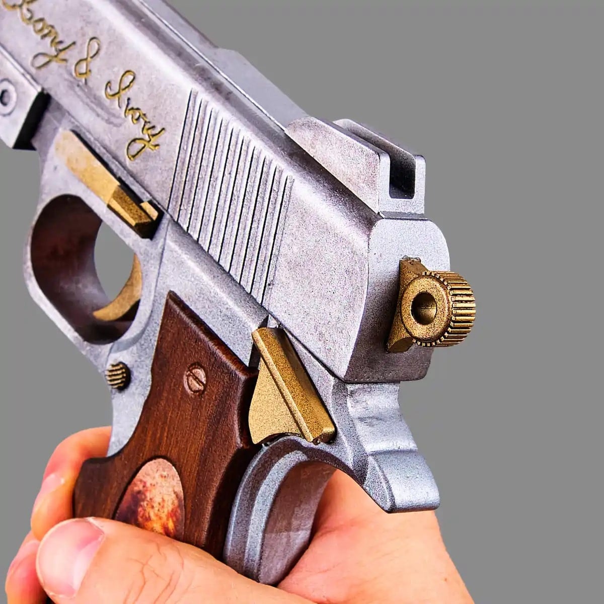 Ebony Ivory PREMIUM Replica Prop From Devil May Cry By Blasters4Masters 17