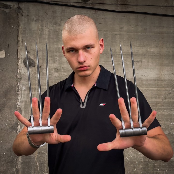 wolverine claws props replicas