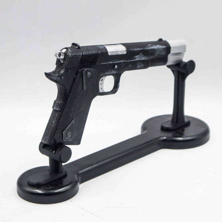 Punisher pistol prop replica 6