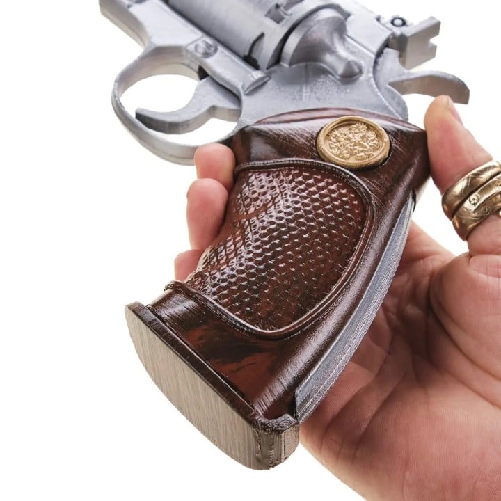 Silver Serpent Barrys 44 Magnum Replica Prop From Resident Evil By Blasters4Masters 2