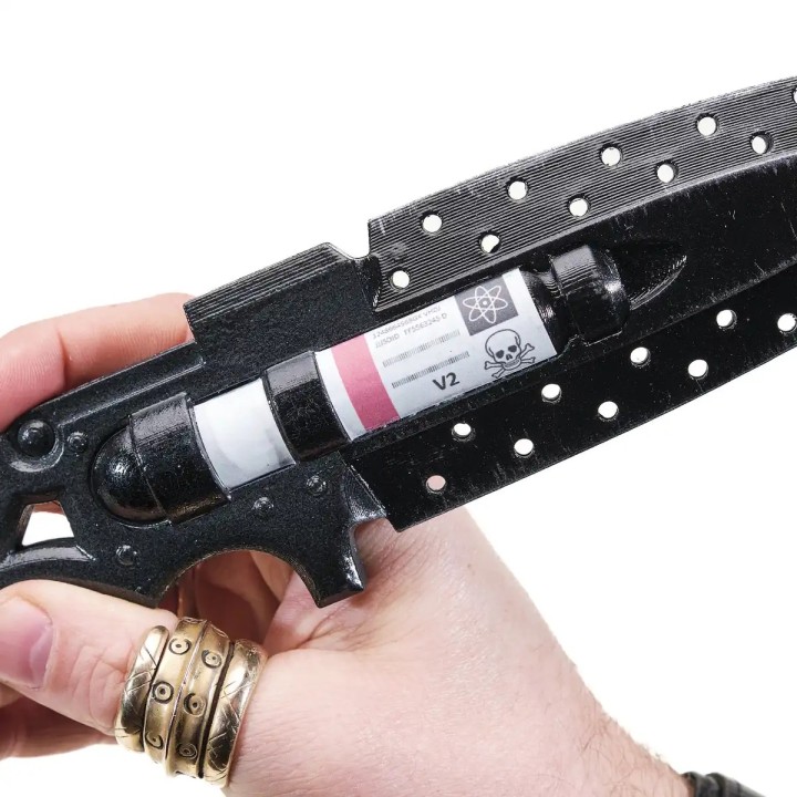 Blue Fang Knife Replica Prop From Cyberpunk 2077 By Blasters4Masters 5