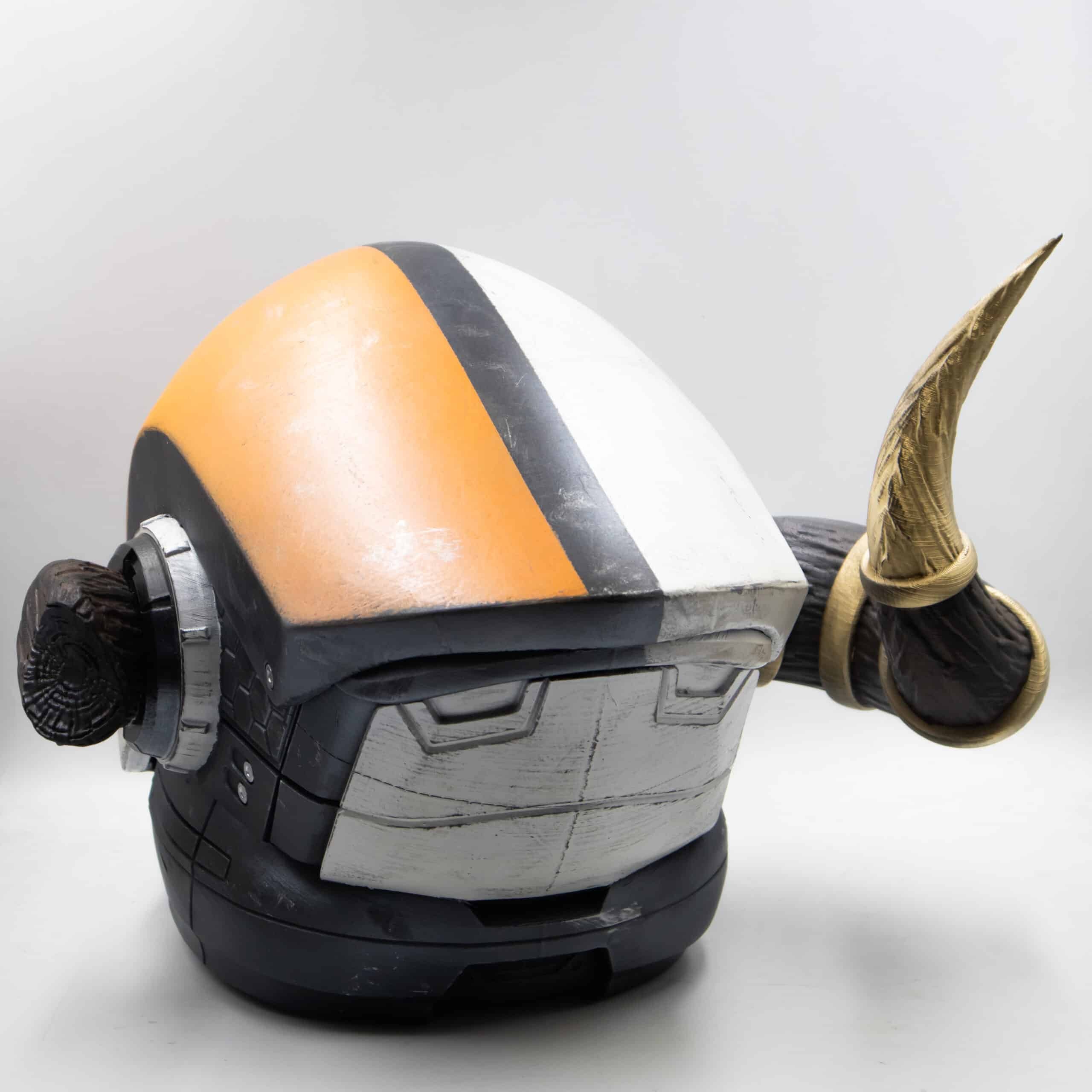 lord shaxx helmet destiny 2 3