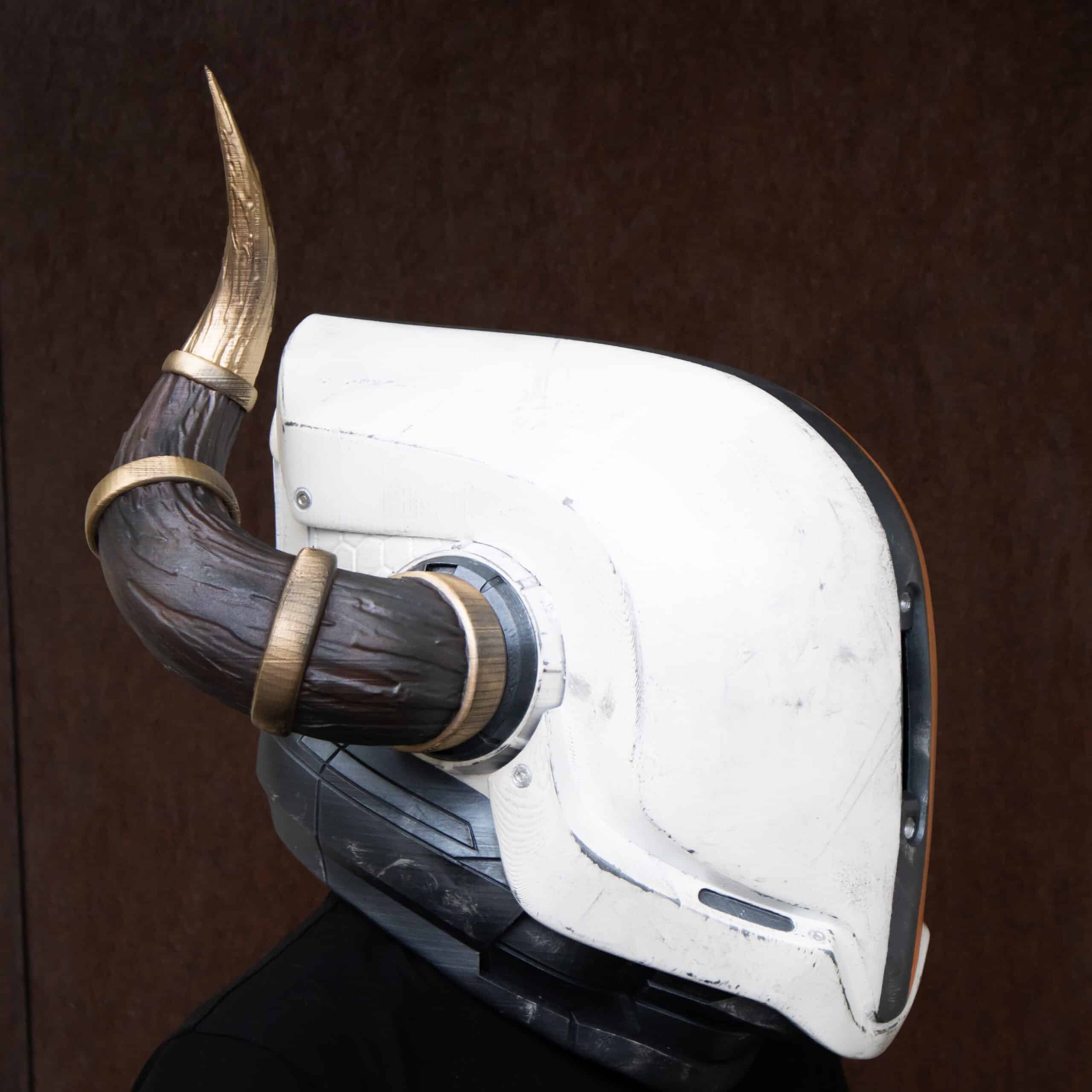 lord shaxx helmet destiny 2 15