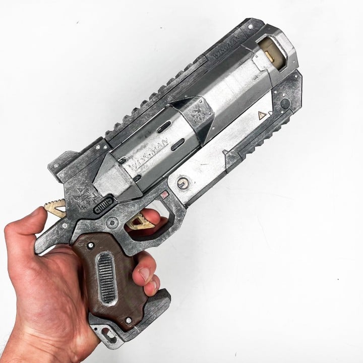 Wingman prop replica apex legends cosplay 4