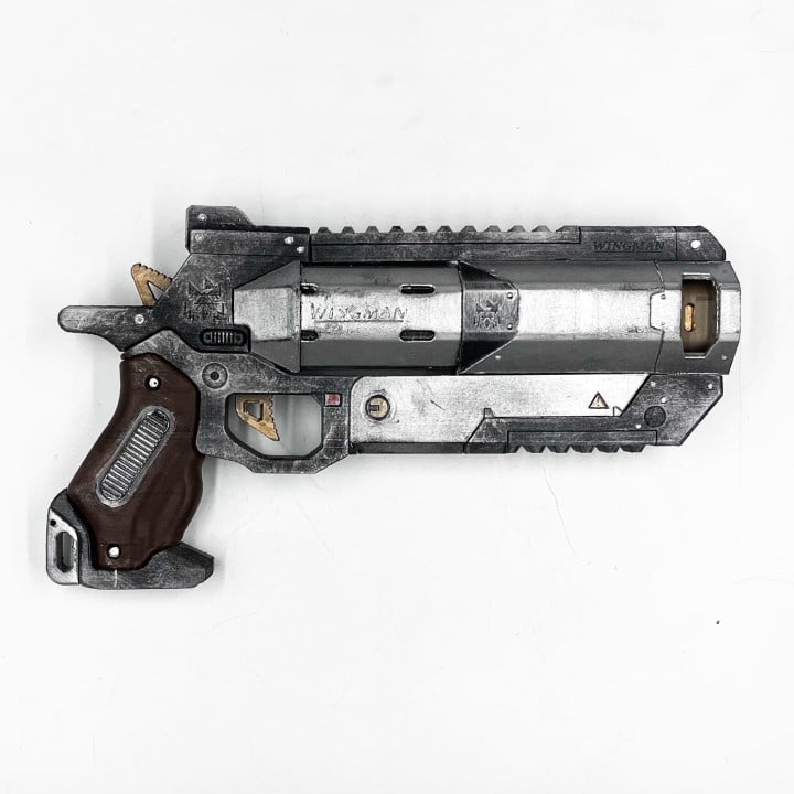 Wingman prop replica apex legends cosplay 3