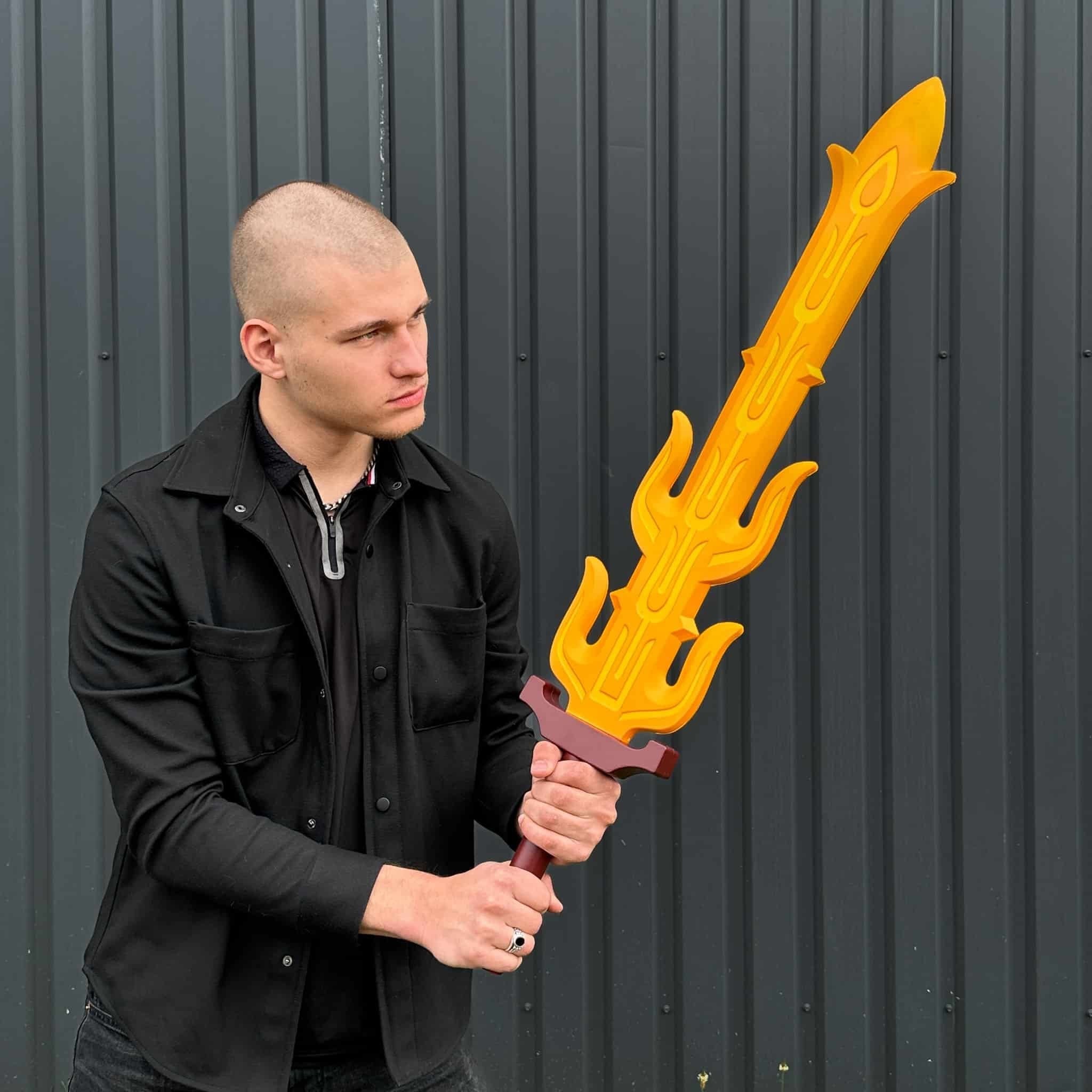 Great Flameblade prop replica The Legend of Zelda