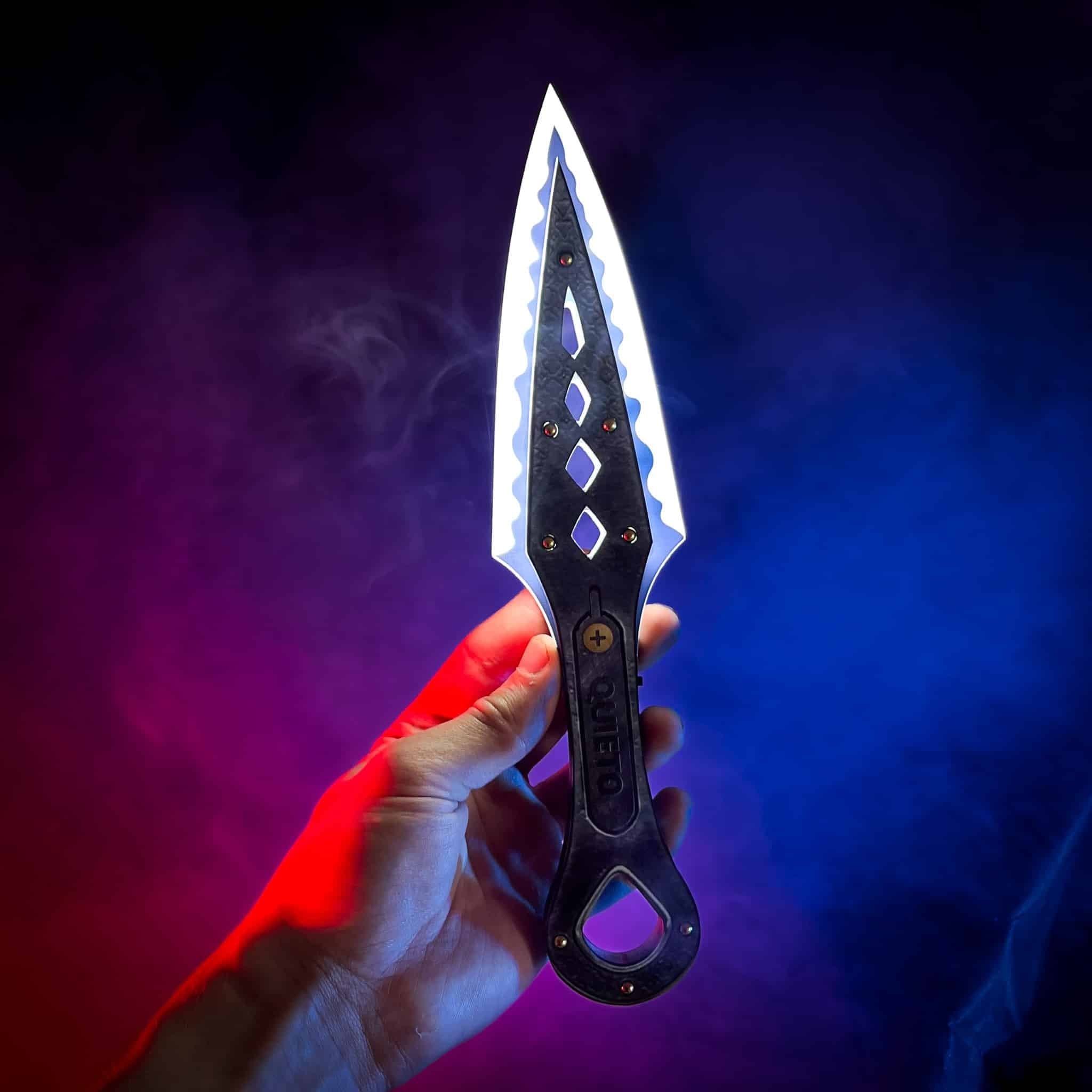 Kunai-Knife-With-Lights—Apex-Legends-25