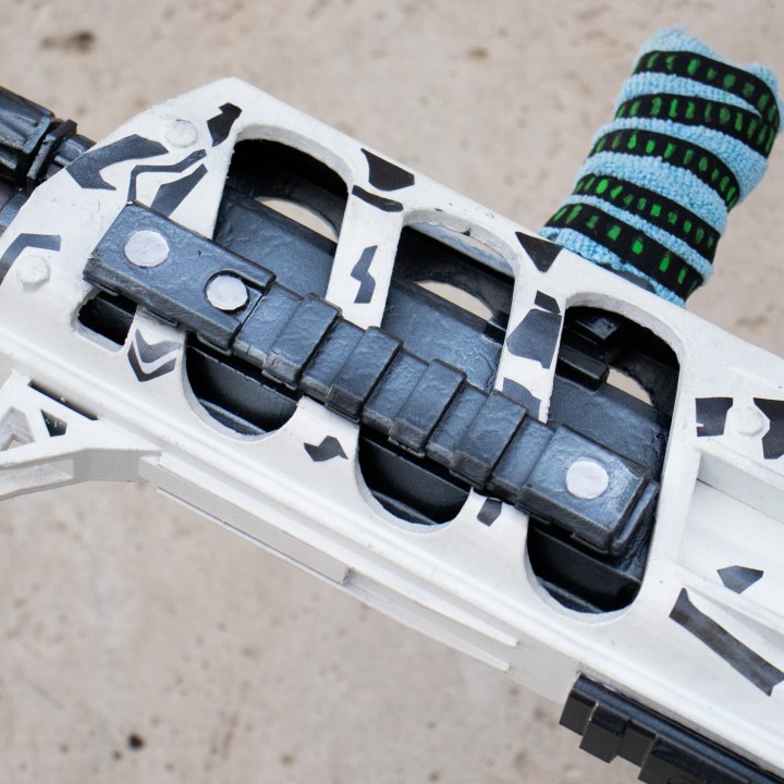 R99 – Outlands Avalanche – Apex Legends PROP 5