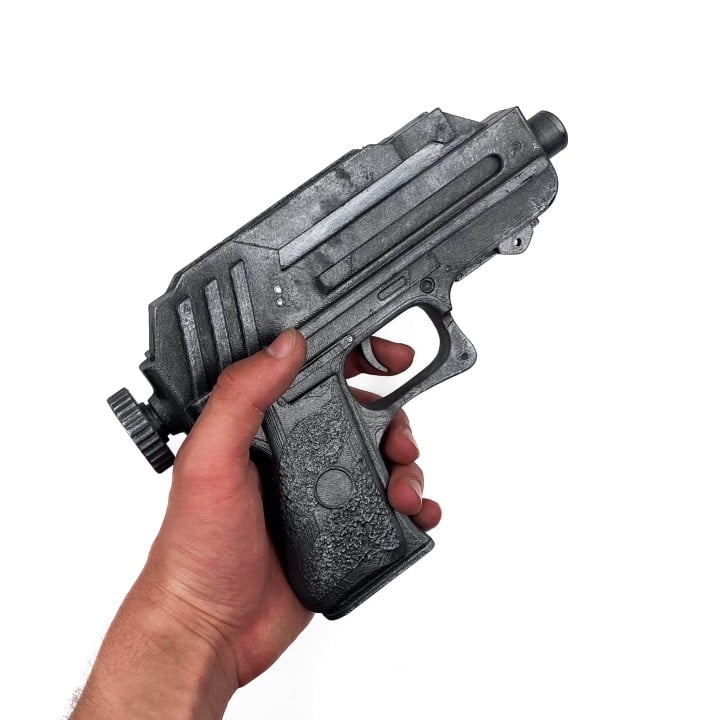 Star Wars DC-17 Hand Blaster Prop Replica