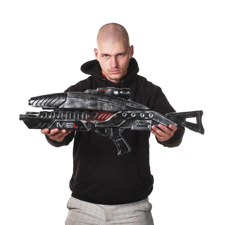 M 8 Avenger Gun Prop Replica From Mass Effect By Blasters4Masters 7
