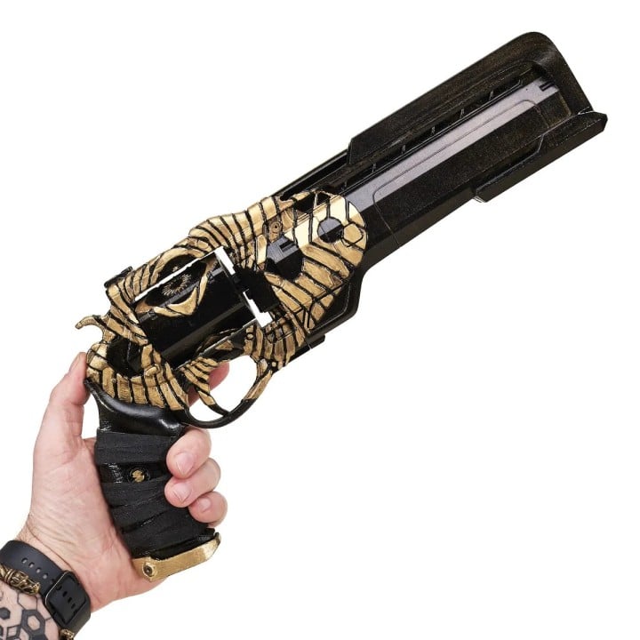 Ace Of Spades – All In Ornament Golden Version Replica Prop From Destiny 2 By Blasters4Masters