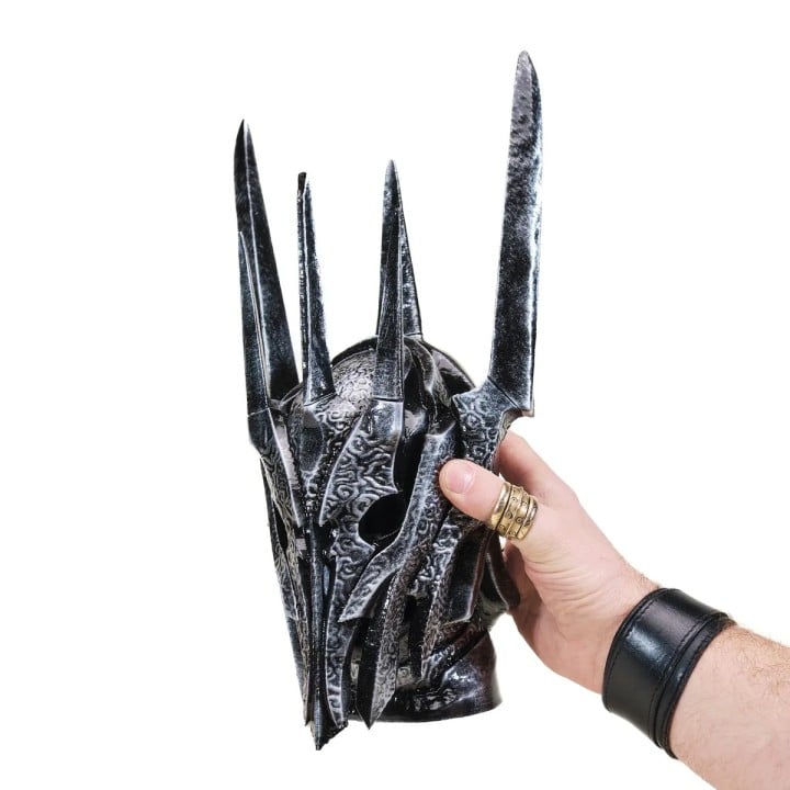 Saurons Helmet Sculpture Replica Prop From The Lord Of The Rings By Blasters4Masters 10