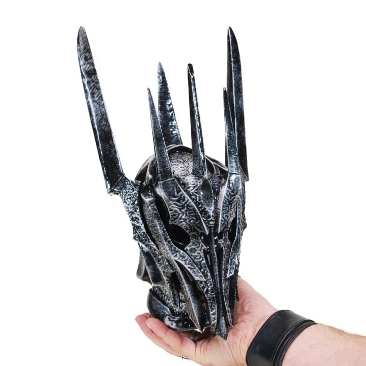 Saurons Helmet Sculpture Replica Prop From The Lord Of The Rings By Blasters4Masters 9