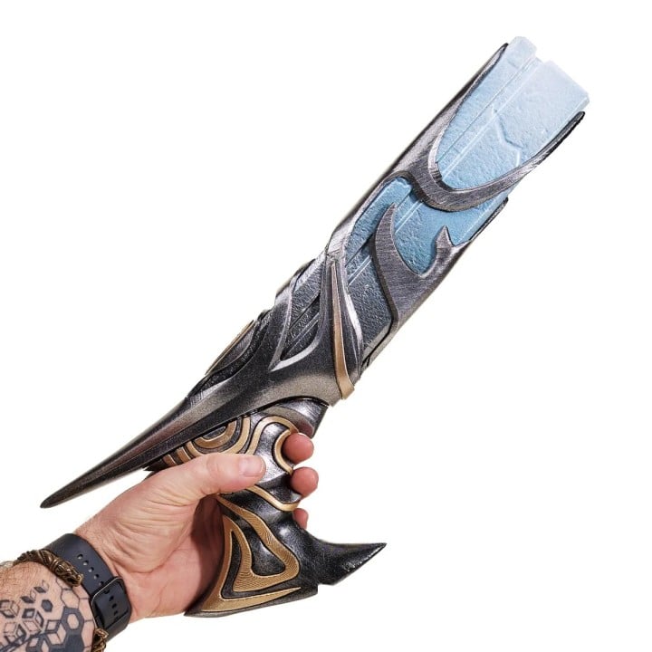 Lucians Pistols Replica Prop From League Of Legends By Blasters4Masters 10