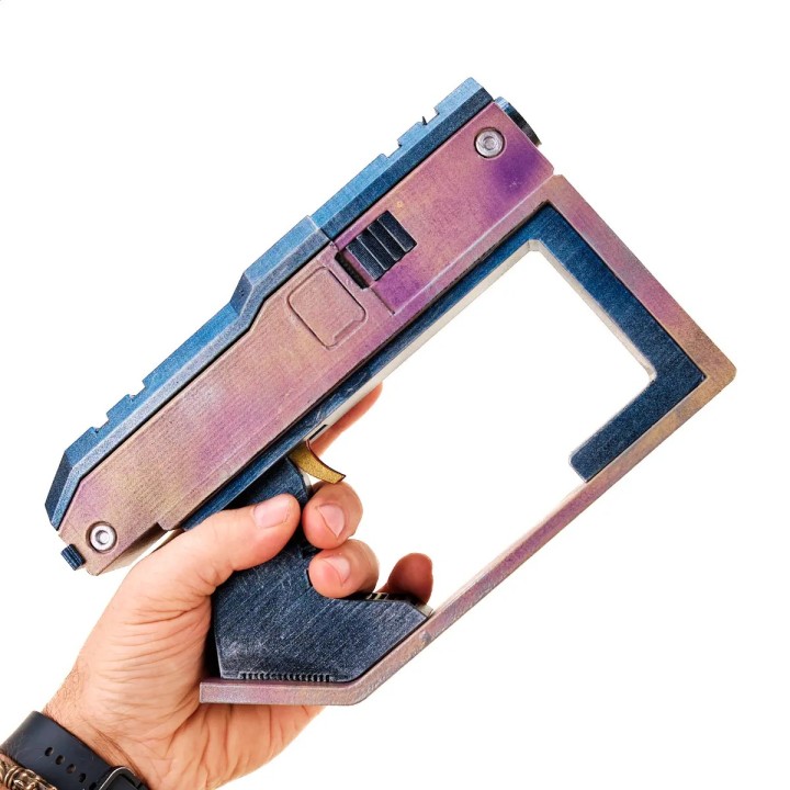 Tediore Handgun Replica Prop From Borderlands 2 By Blasters4Masters 1