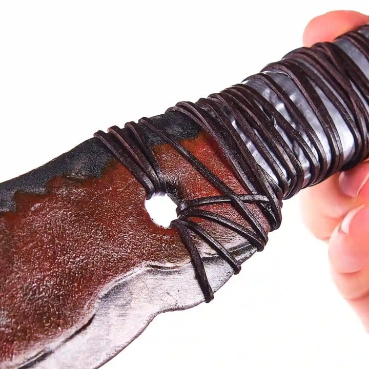 Lara Croft Knife Replica Prop From Tomb Raider By Blasters4Masters 3