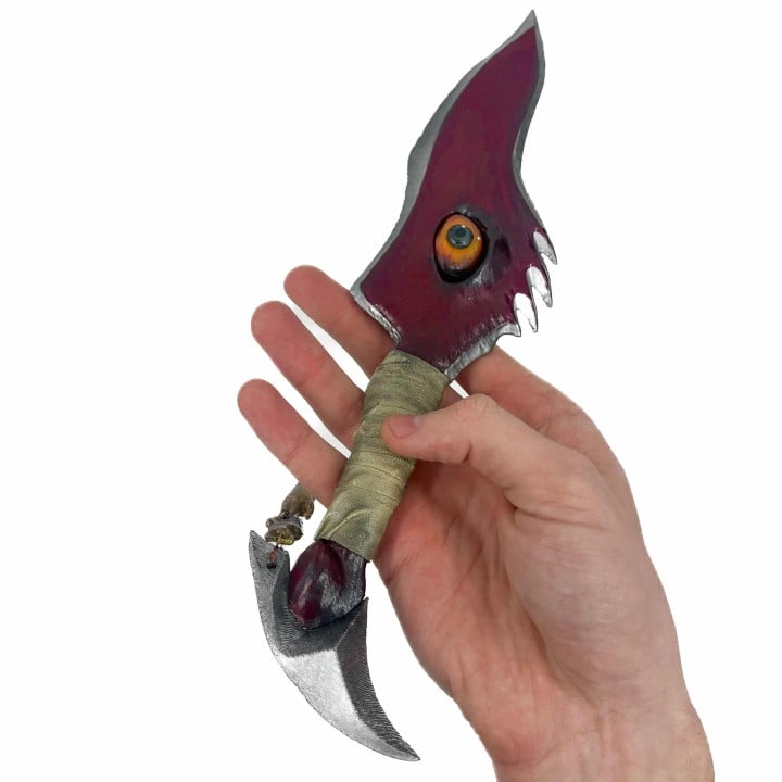 Naafiri dagger prop replica by Blasters4Masters