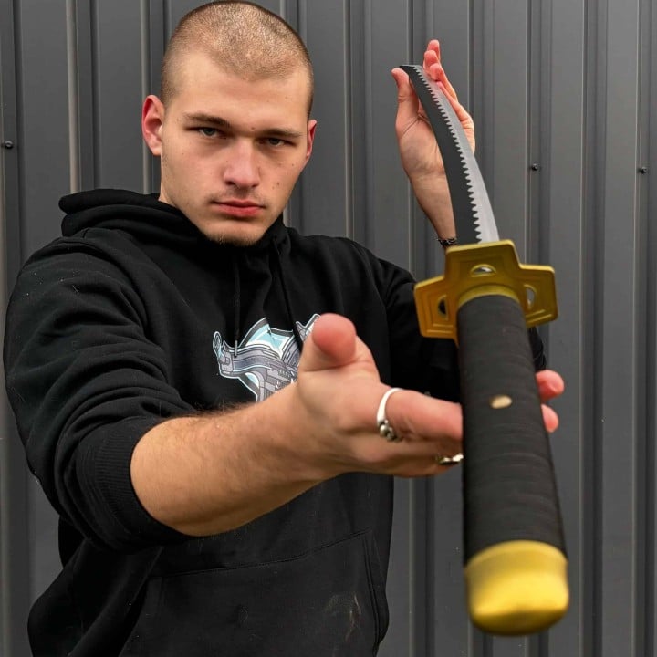 Shusui Katana prop replica on piece by blasters4masters