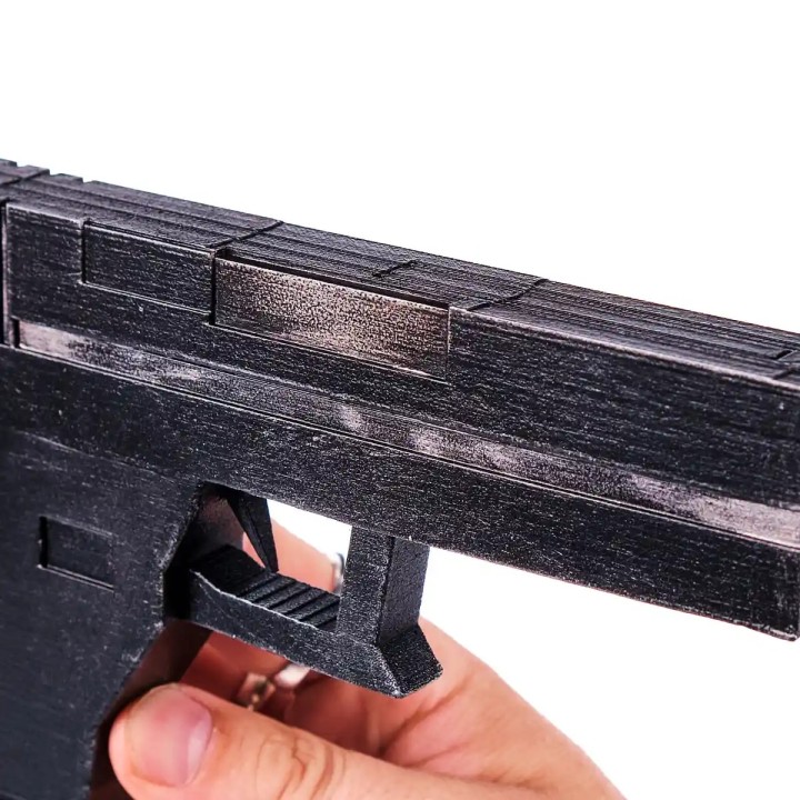9mm Pistol Replica Prop From Half Life By Blasters4Masters 6