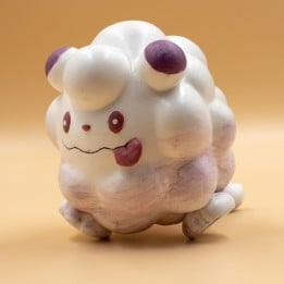 Swirlix Action Figure - Pokemon