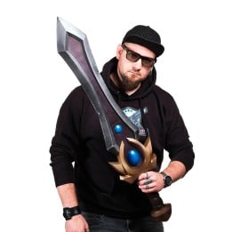 Garen Sunsteel Broadsword Replica Prop From League Of Legends By Blasters4Masters 1
