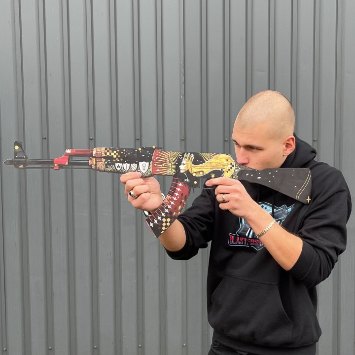AK- 47 Empress prop replcia by blasters4masters (5)