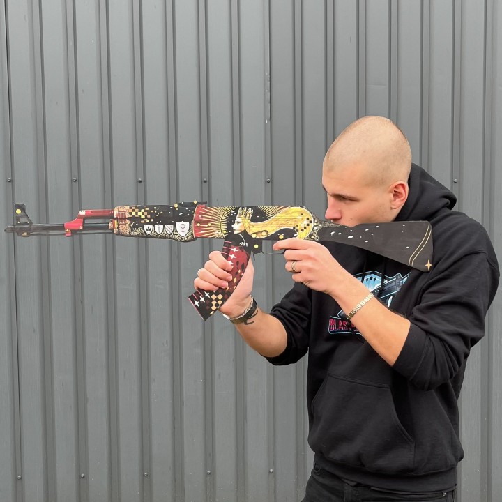 AK- 47 Empress prop replcia by blasters4masters (5)