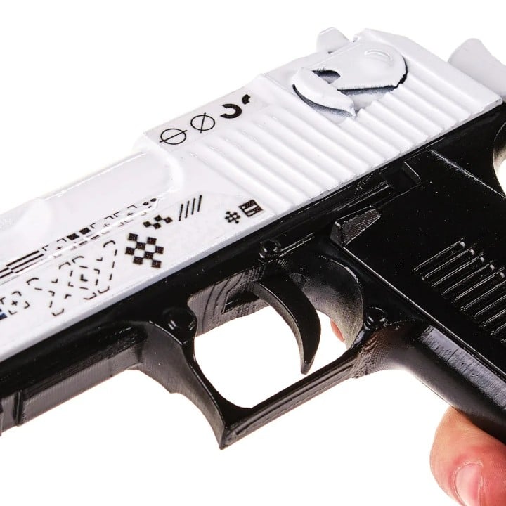 Desert Eagle Printstream Replica Prop From CS GO By Blasters4Masters 3