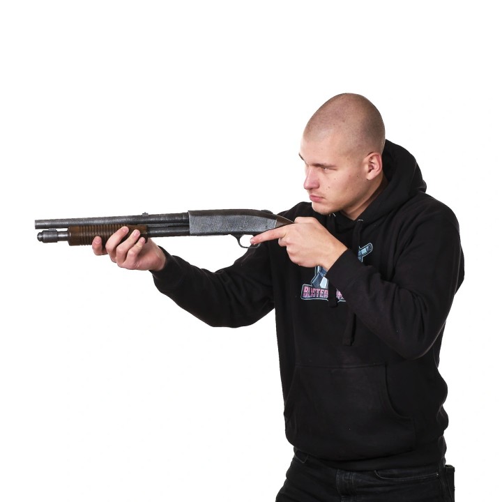 Shotgun Replica Prop From Scream By Blasters4Masters 4