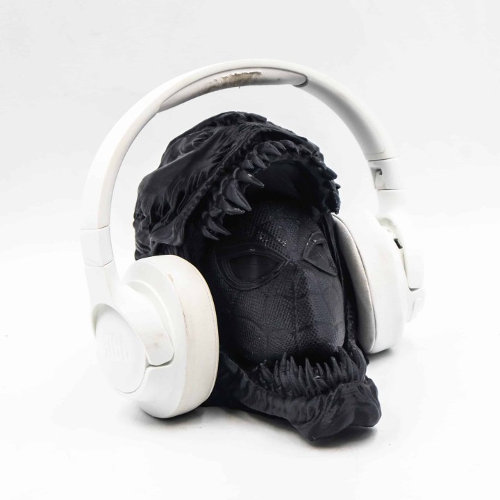 Spiderman Venom Head Headphone Stand 4