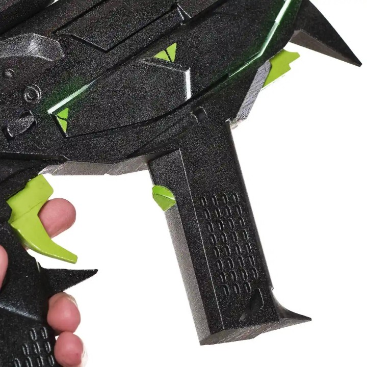 Manticore Exotic Submachine Gun Replica Prop From Destiny 2 By Blasters4Masters 10