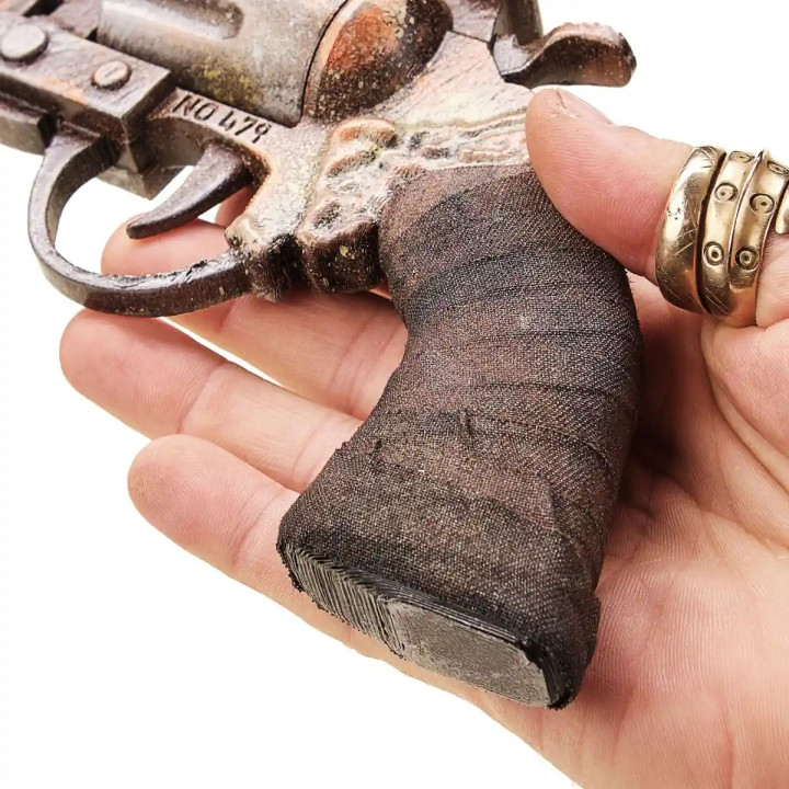Western Classic Replica Prop From Remnant By Blasters4Masters 2