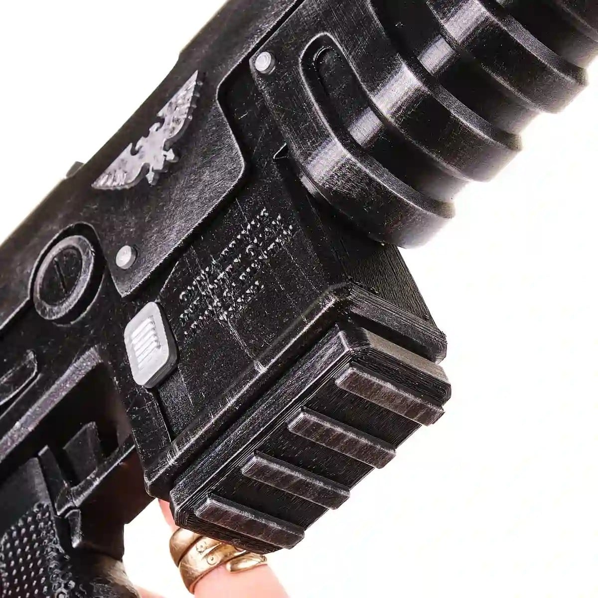 Special Issue Bolt Pistol Replica Prop From Warhammer 40K By Blasters4Masters 6