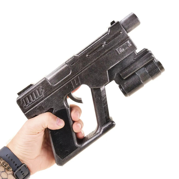 P 2 Peacemaker Replica Prop From Helldivers 2 By Blasters4Masters