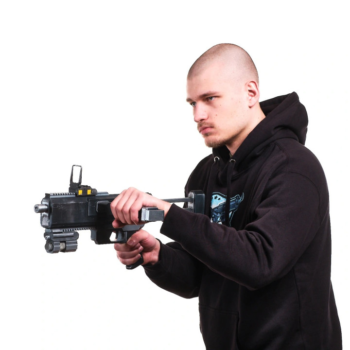 SMG 37 Defender Replica Prop From Helldivers 2 By Blasters4Masters 3