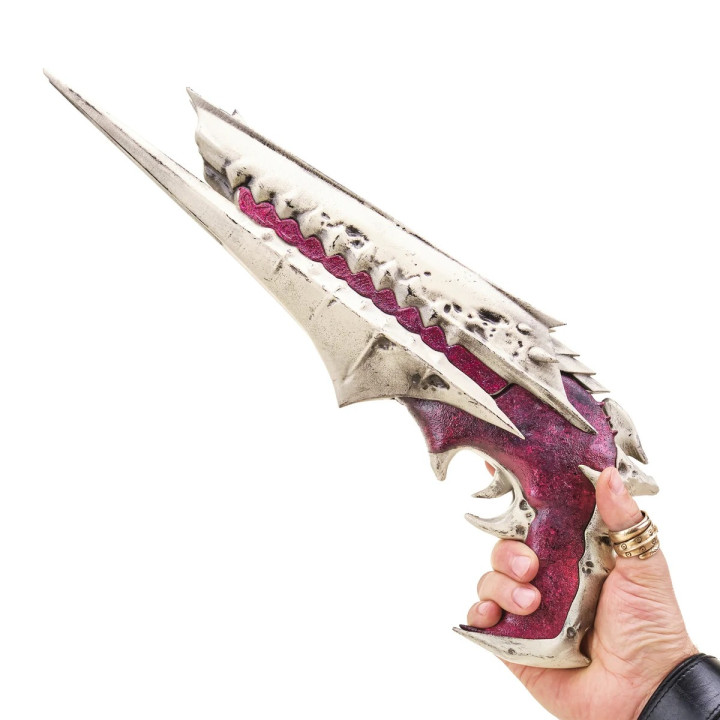 Zaoulis Bane Bone Graveyard Replica Prop From Destiny 2 By Blasters4Masters