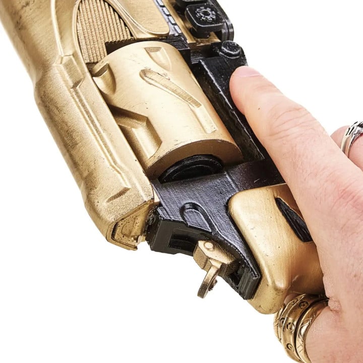Wardens Law Caluss Selected Replica Prop From Destiny 2 By Blasters4Masters 6